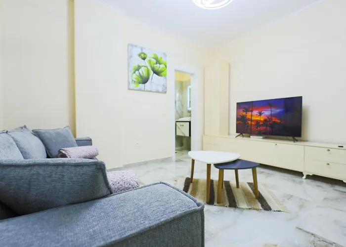 아파트 Ingrit Gjoni 골렘