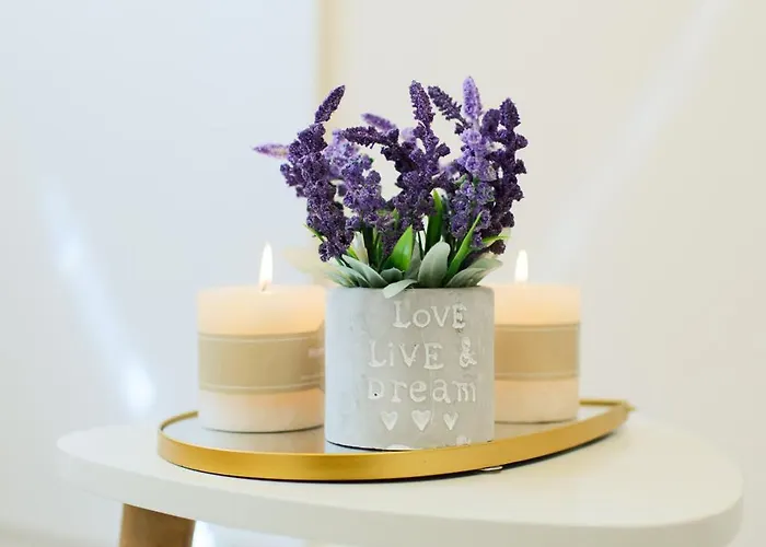 아파트 Ingrit Gjoni *